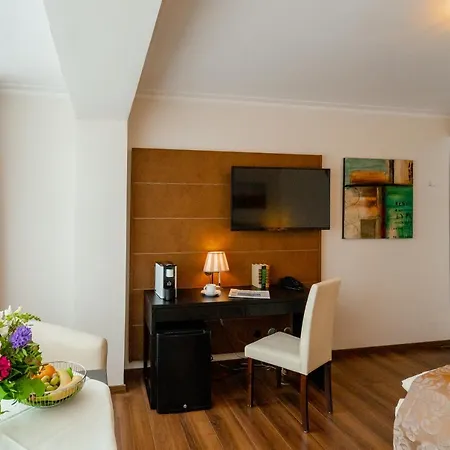 Hotel Von Stephan 3*